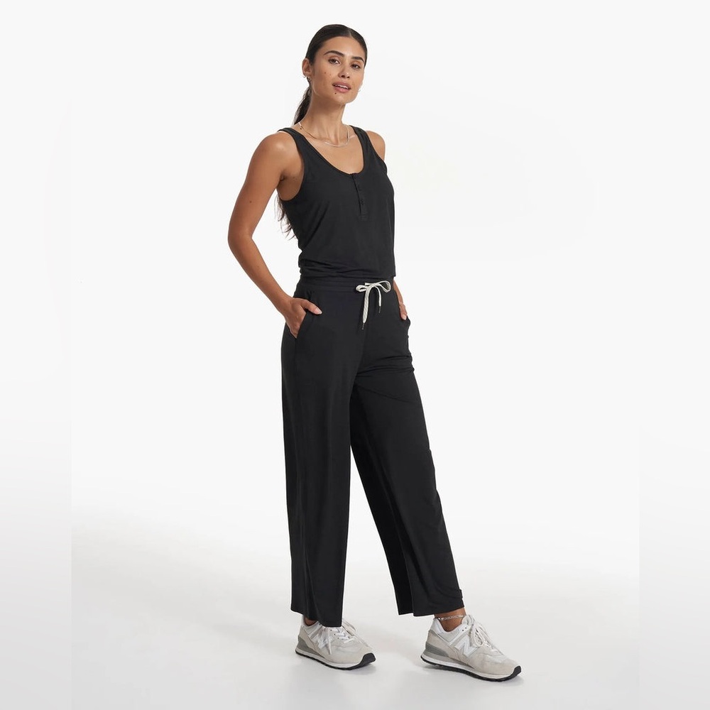 Vuori Women’s Falls Jumpsuit in Heathered Black, size XL - Picture 4 of 15
